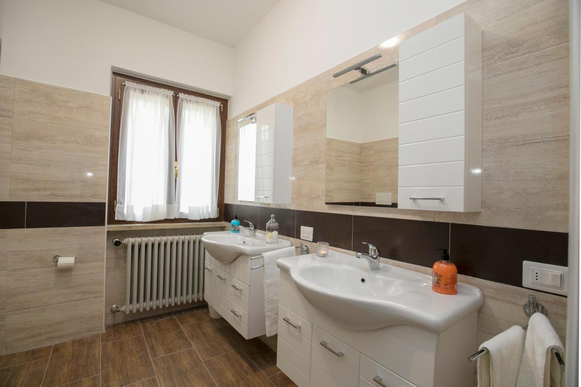 Villa Alberti 900M From Garda Lake - Happy Rentals Saló Exterior foto